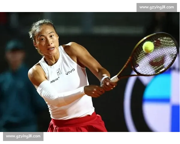 郑钦文关键破发扳平西尼亚科娃,决胜盘遗憾未能延续强势 郑钦文关键破发扳平西尼亚科娃,决胜盘遗憾未能延续强势