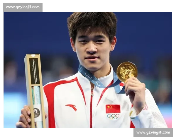 潘展乐陷入低谷期：世界排名跌出前十，世锦赛冲冠面临巨大挑战