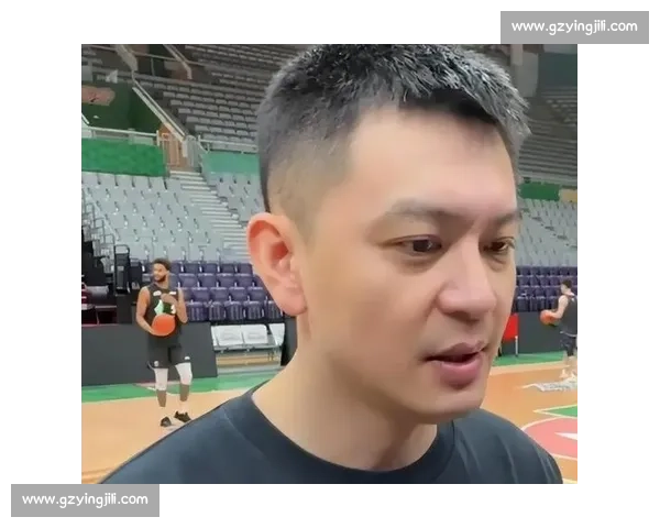 辽宁男篮夏训正式启动!杨鸣治军严苛 + 形象亮眼,弗格离队后内线重建迫在眉睫 辽宁男篮夏训正式启动!杨鸣治军严苛 + 形象亮眼,弗格离队后内线重建迫在眉睫